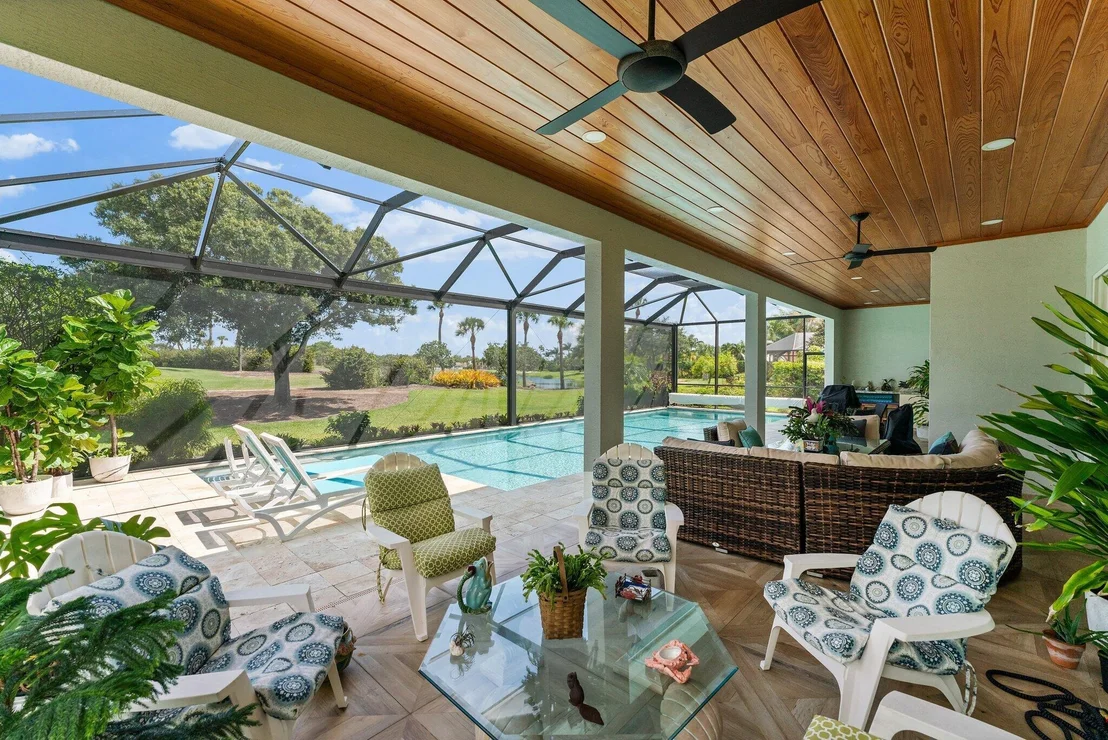 Photo of 200 SE Turtle Creek Drive