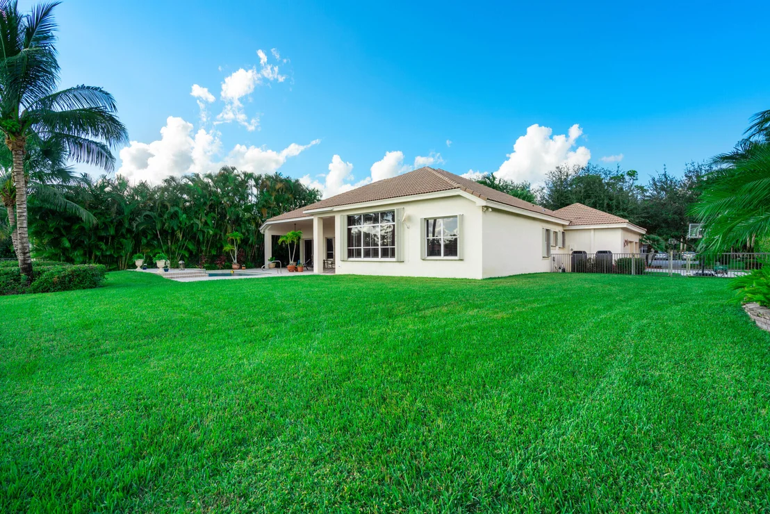 Photo of 17223 Gulf Pine Circle
