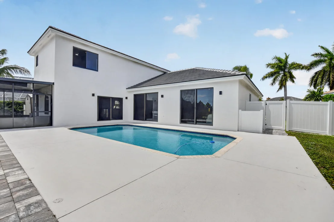 Photo of 7548 Fairway Trail
