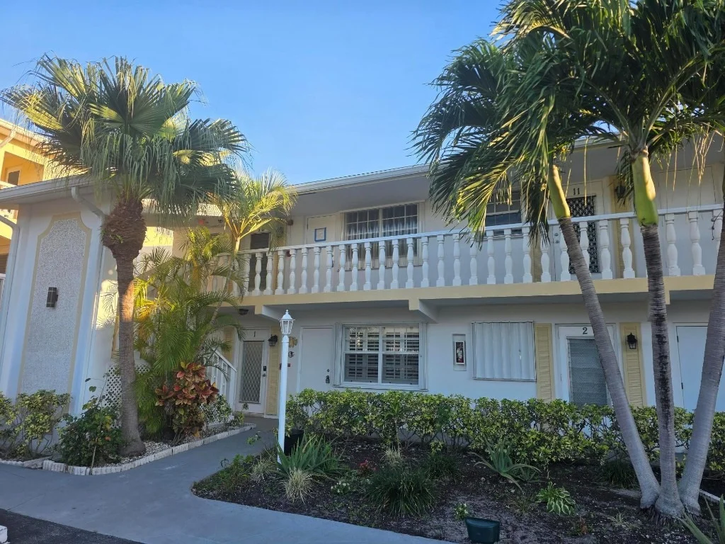 Photo of Unit 1 at 650 Pine Drive