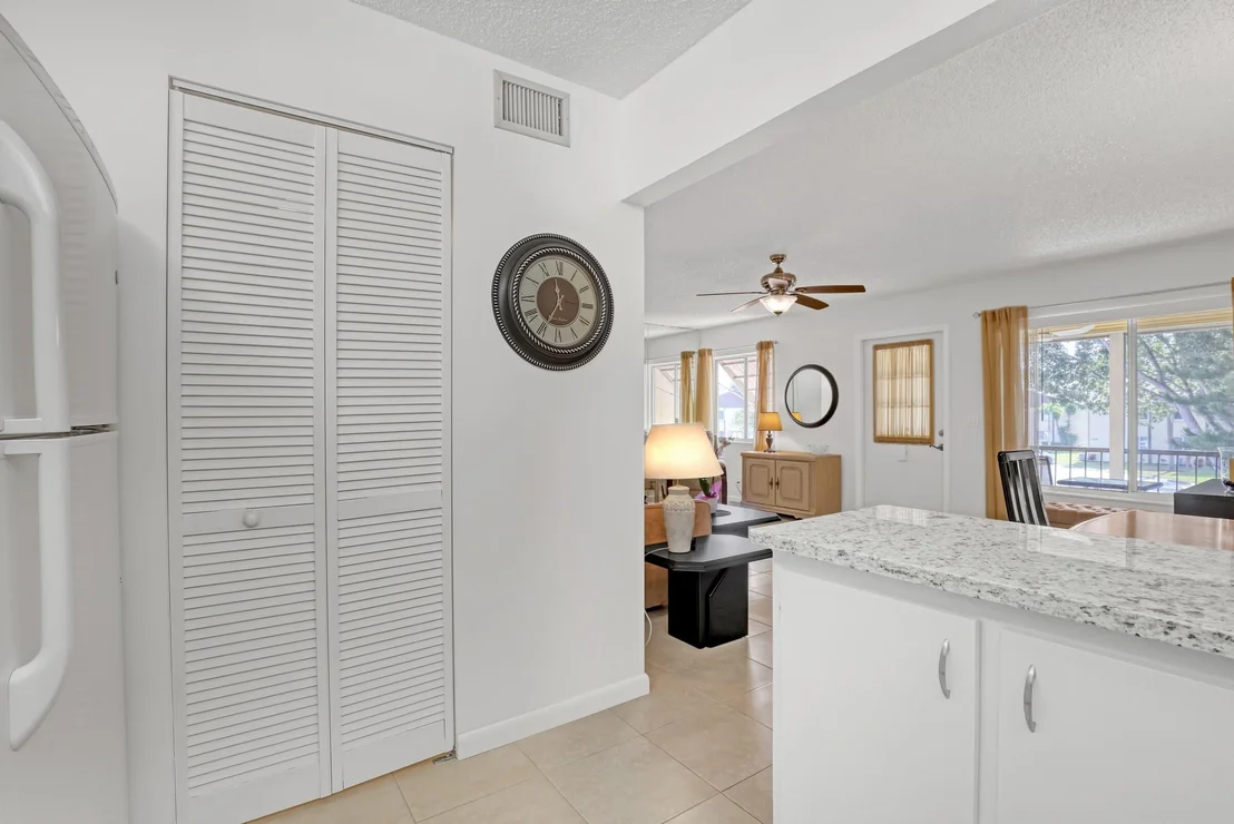 Photo of Unit D2 at 337 Pine Ridge Circle