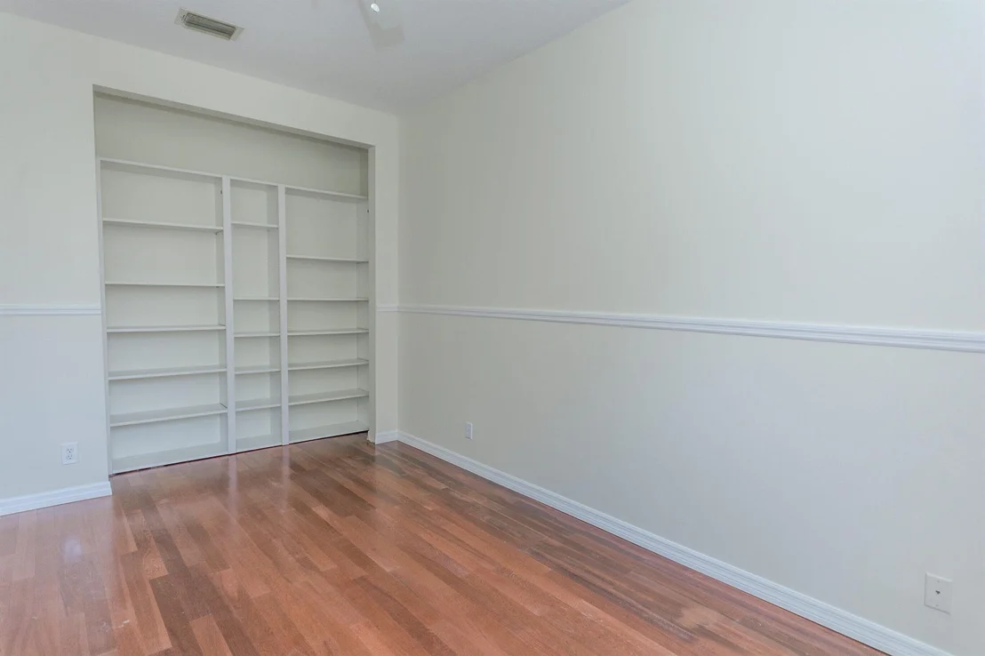 Photo of 273 Feather Point S