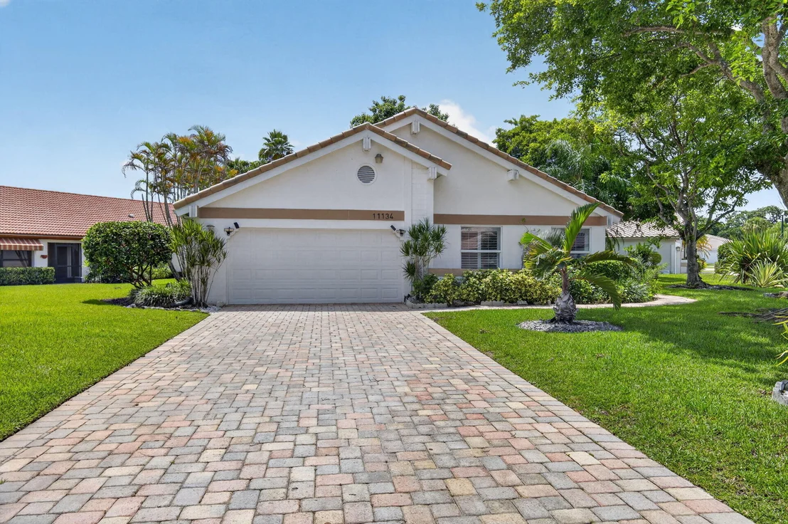 Photo of 11134 Highland Circle