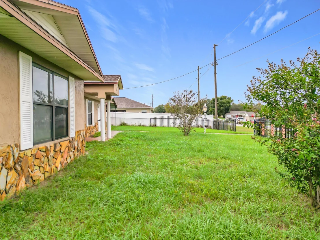 Photo of 50 Cedar Road