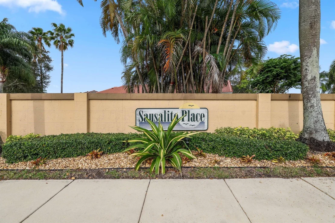Photo of 114 Sausalito Drive