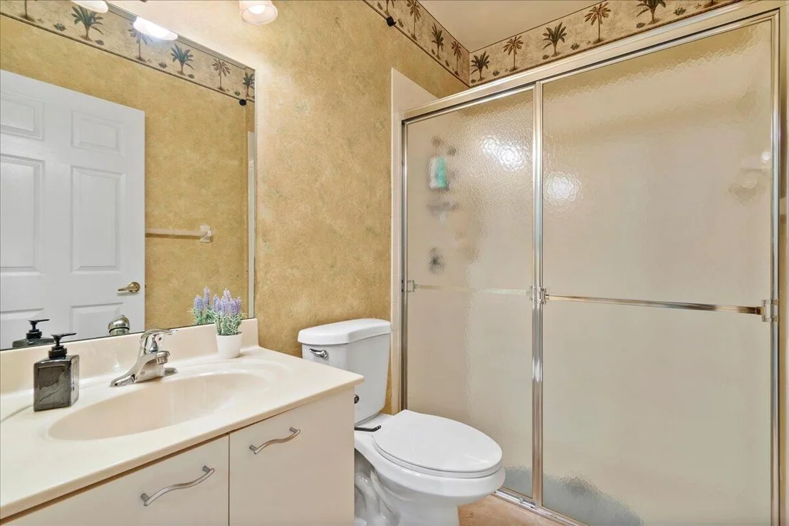 Photo of 9918 Warner Lane
