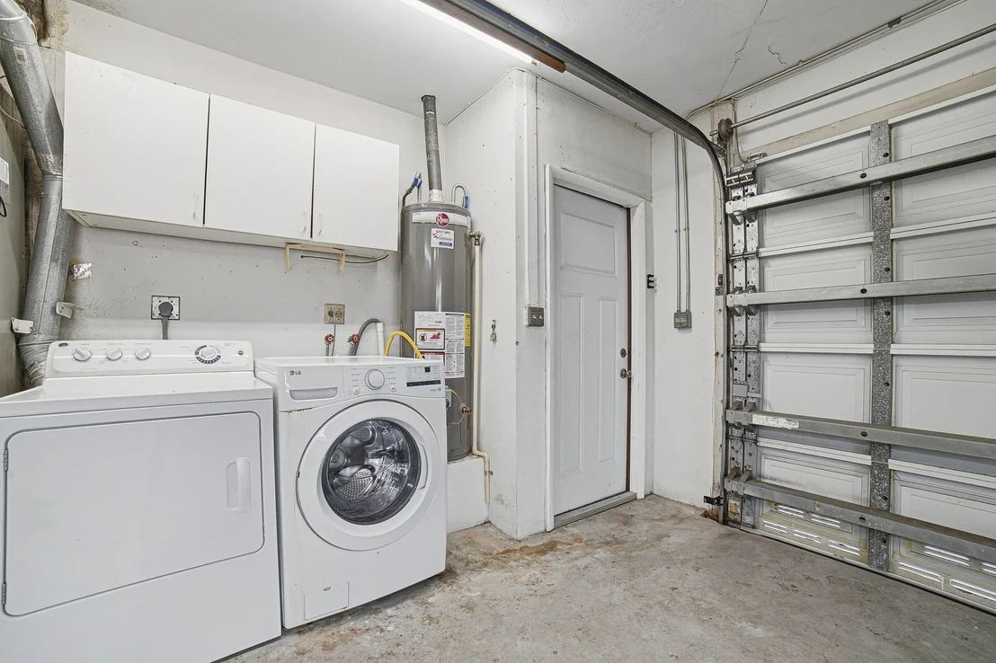 Photo of 720 N CRESCENT Drive