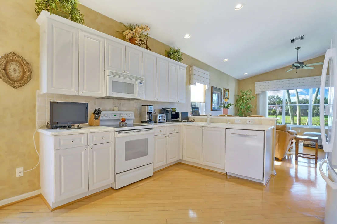 Photo of 7410 Kea Lani Drive