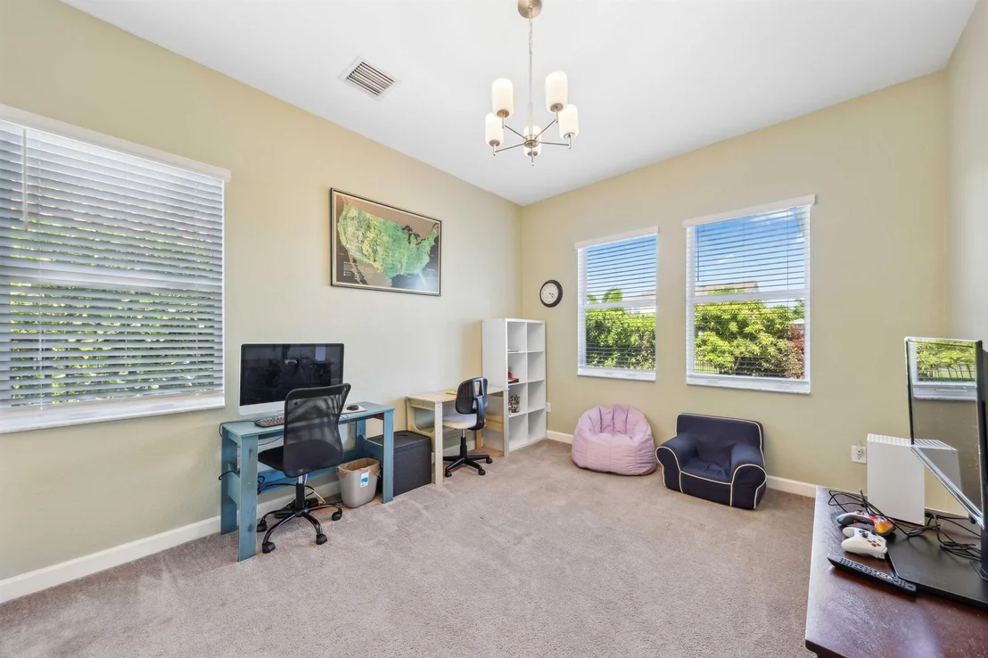 Photo of 1104 Wandering Willow Way