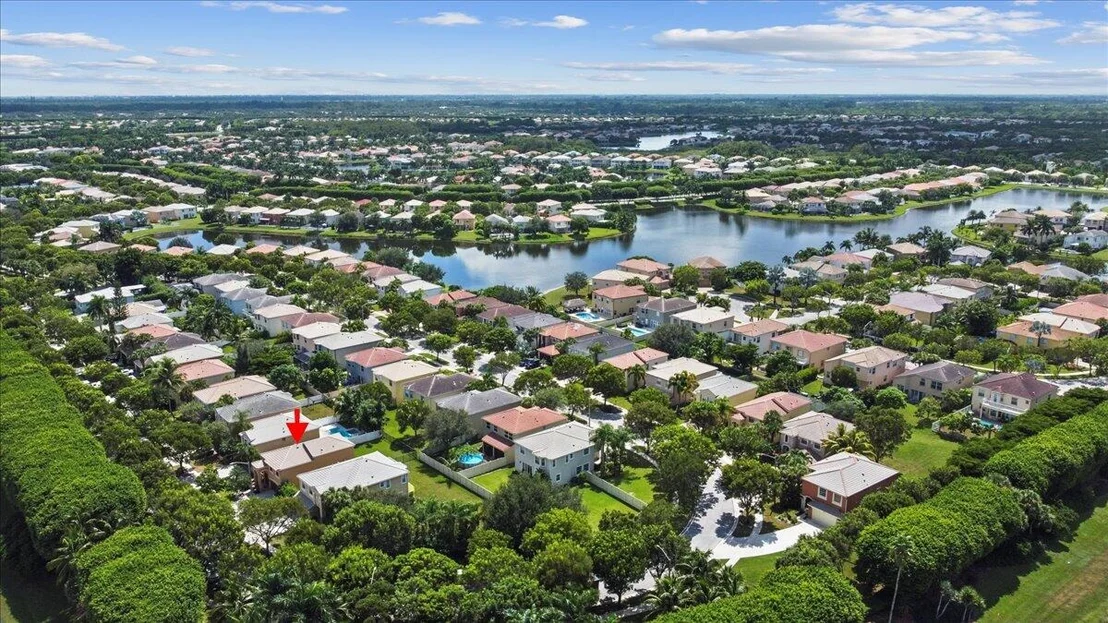 Photo of 9918 Warner Lane