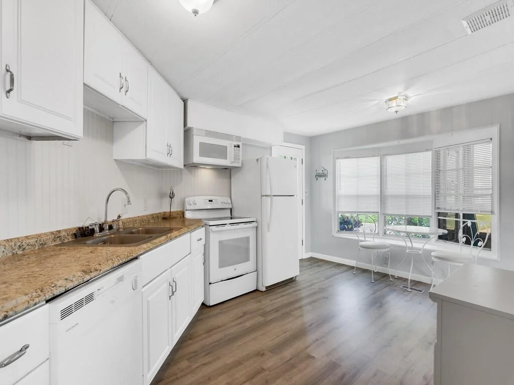 Photo of 1033 Oriole Circle