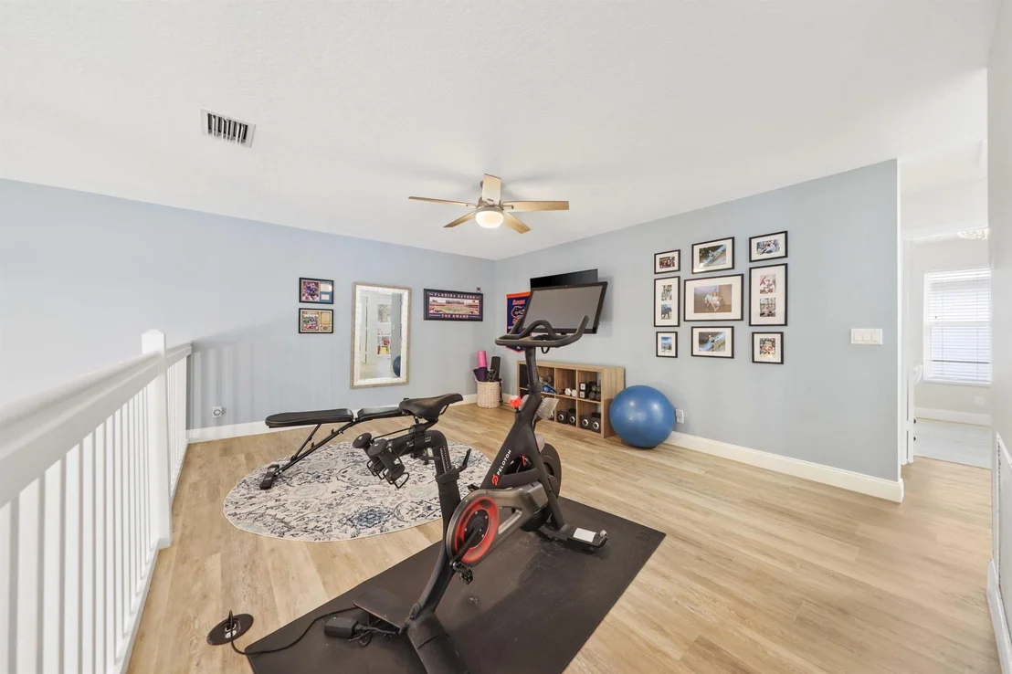 Photo of 560 Anchor Point