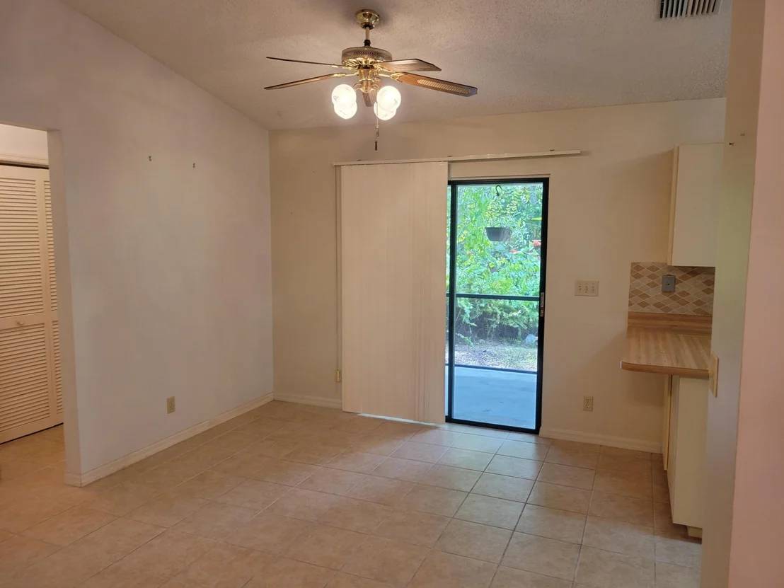 Photo of 16182 88th Road N