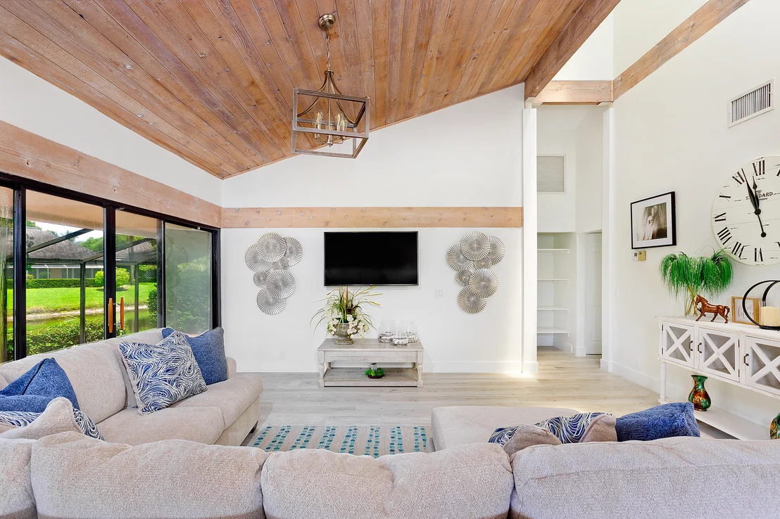Photo of 2163 Wightman Drive