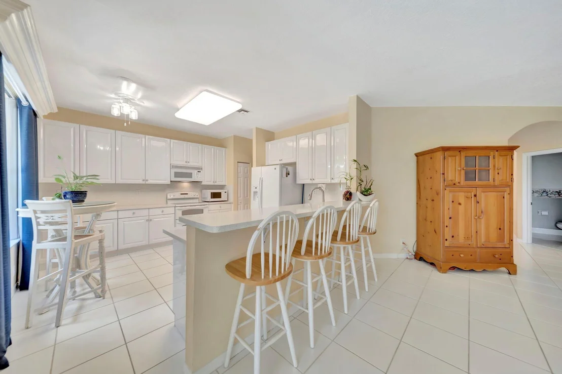 Photo of 16412 Diamond Place