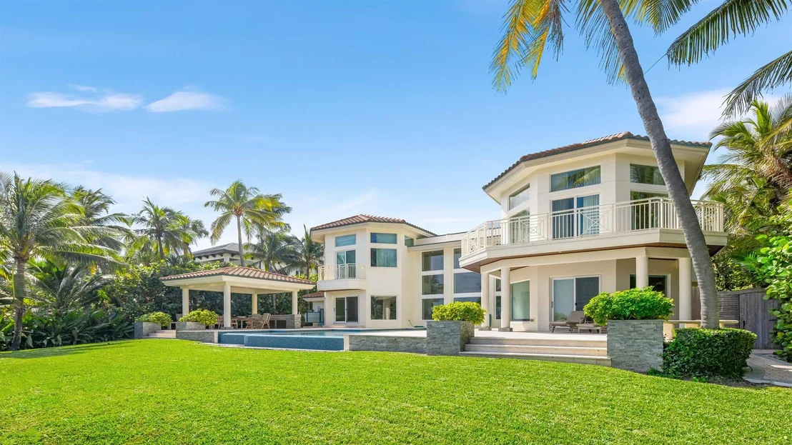 Photo of 755 N Ocean Boulevard