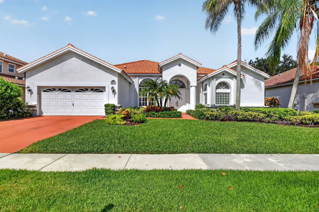 Photo of 10031 Lexington Estates Boulevard