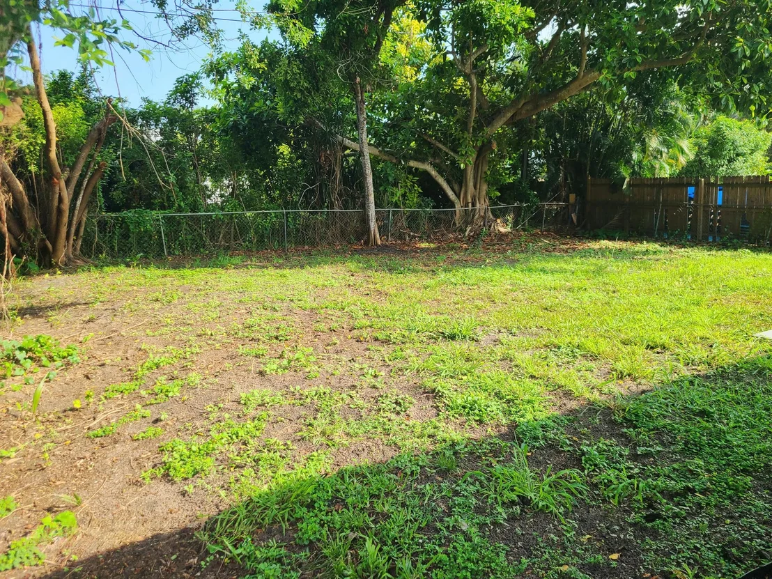 Photo of 3127 SE Orchid Street