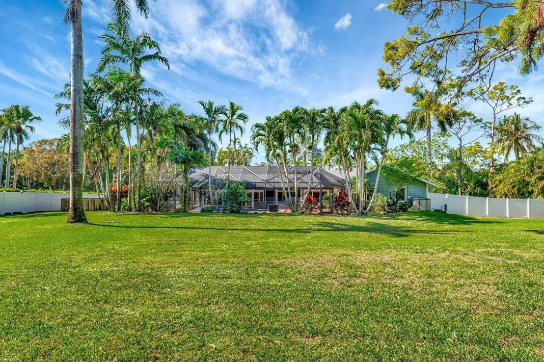 Photo of 12750 Oak Arbor Drive
