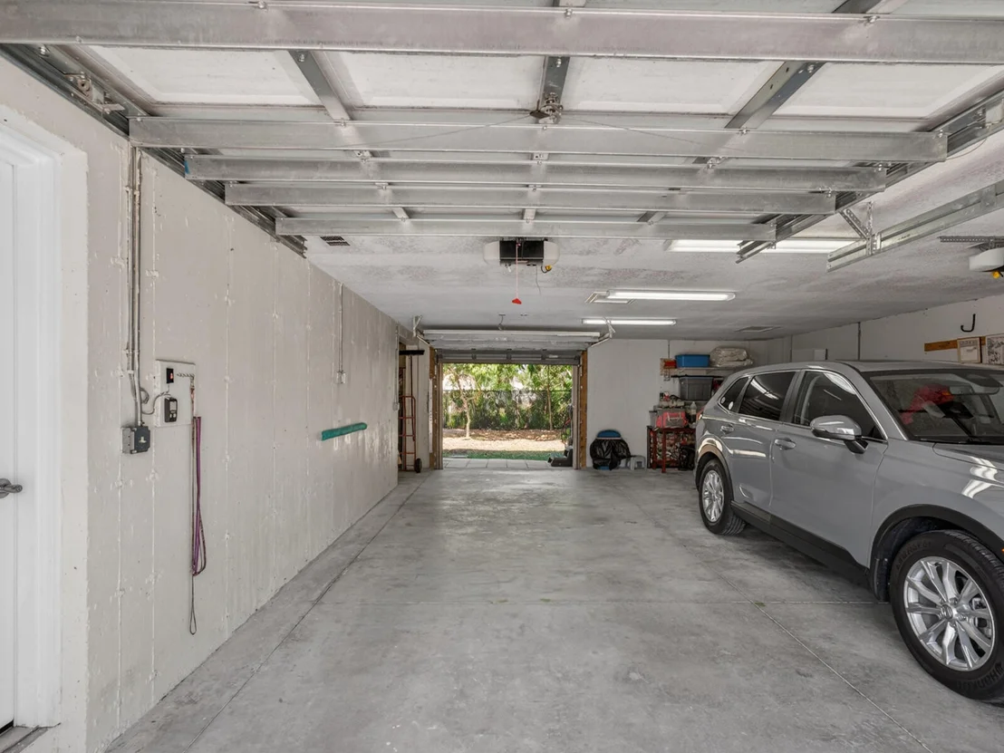 Photo of 9435 Frangipani Drive