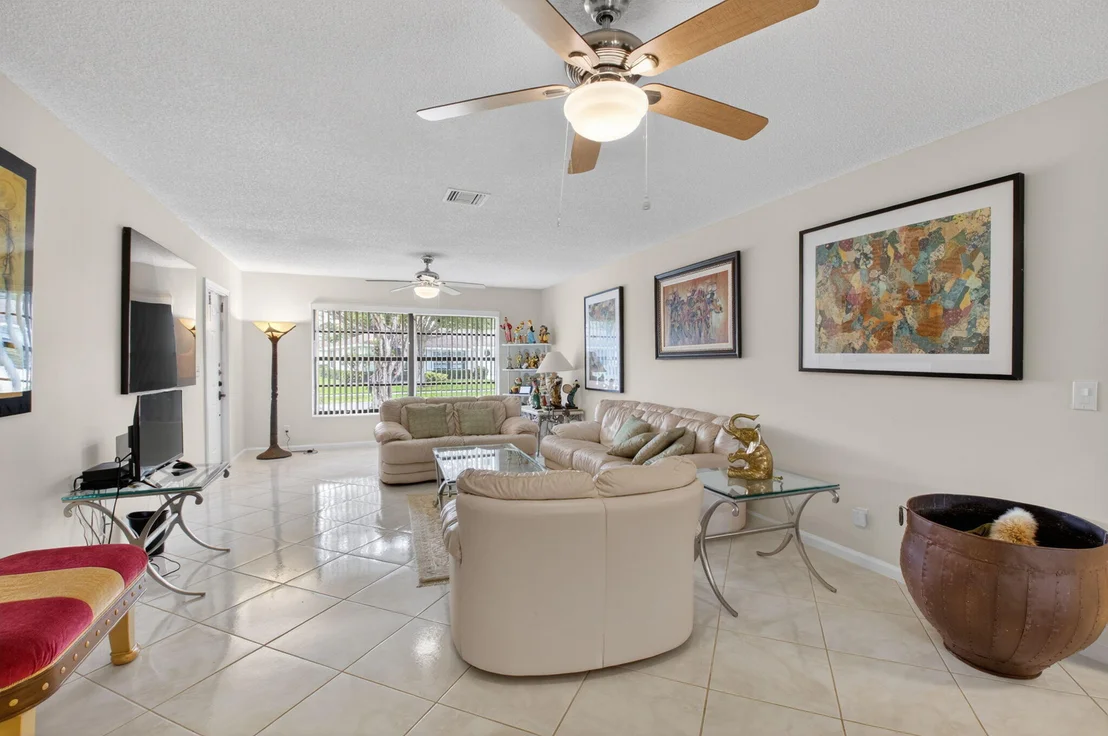 Photo of Unit A at 4335 Pear Tree Circle