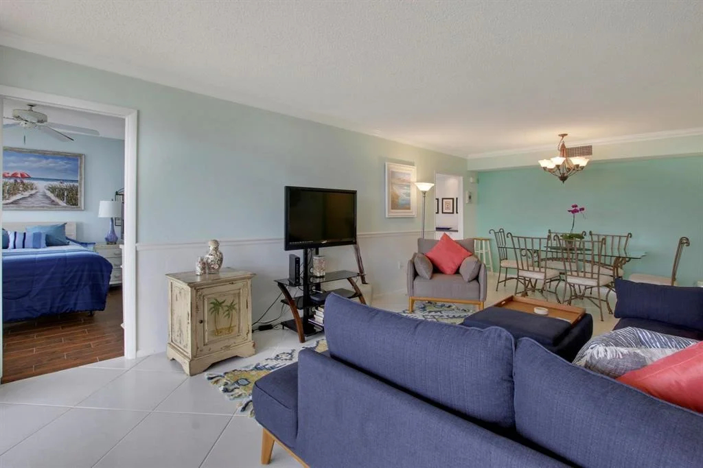 Photo of Unit 504 at 225 Beach Road