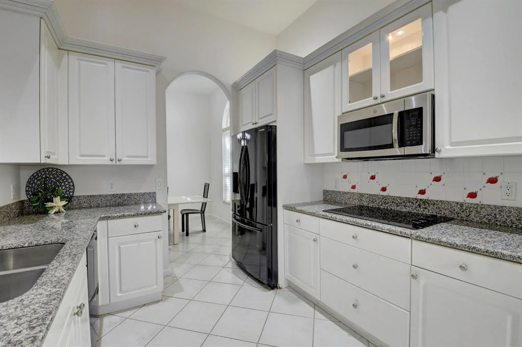 Photo of 7072 Demedici Circle