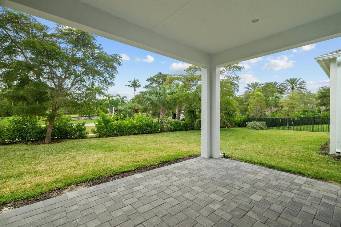 Photo of 2187 Falls Manor