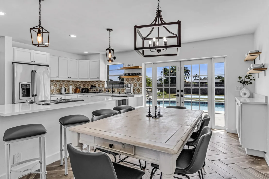 Photo of 337 Cypress Lane