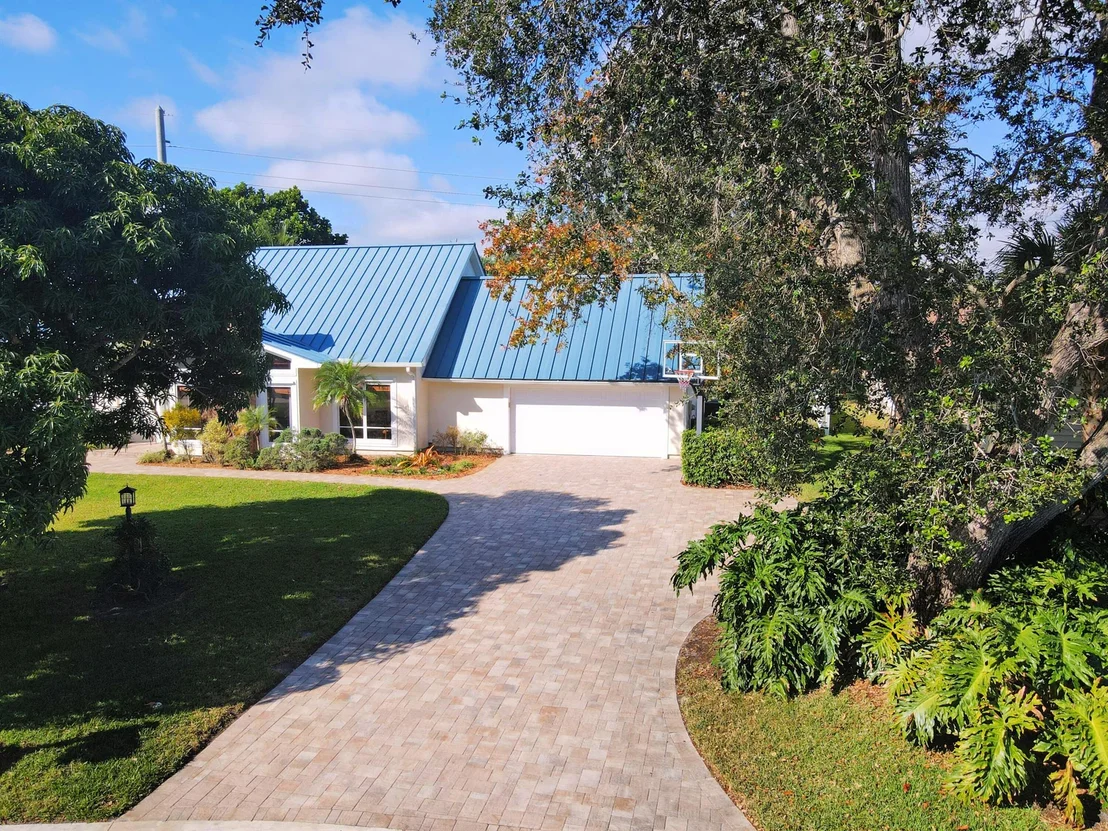 Photo of 18801 Falcon Way