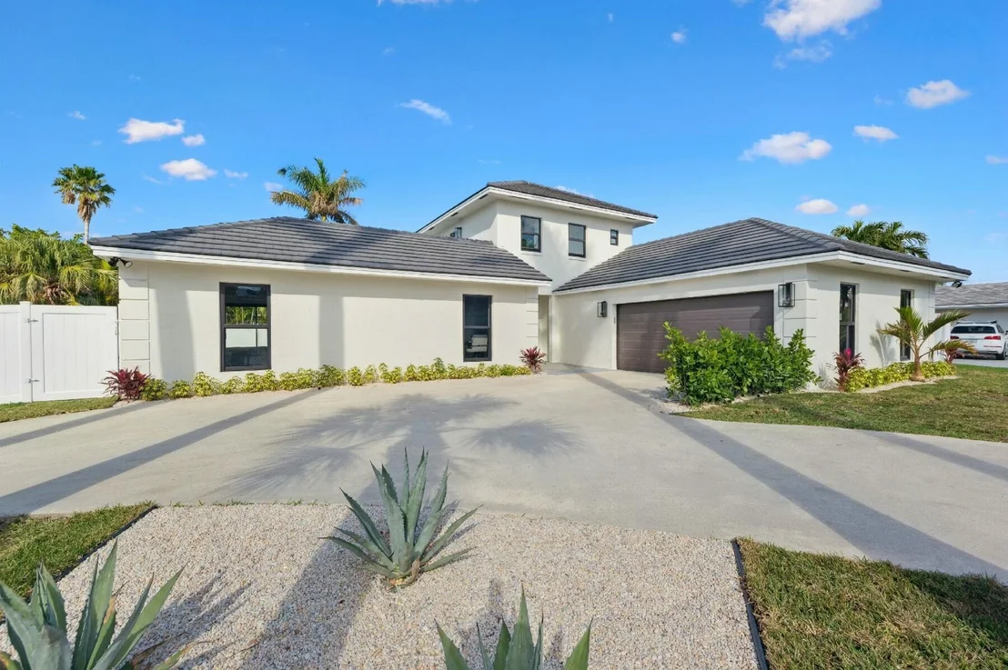 Photo of 1010 Singer Drive