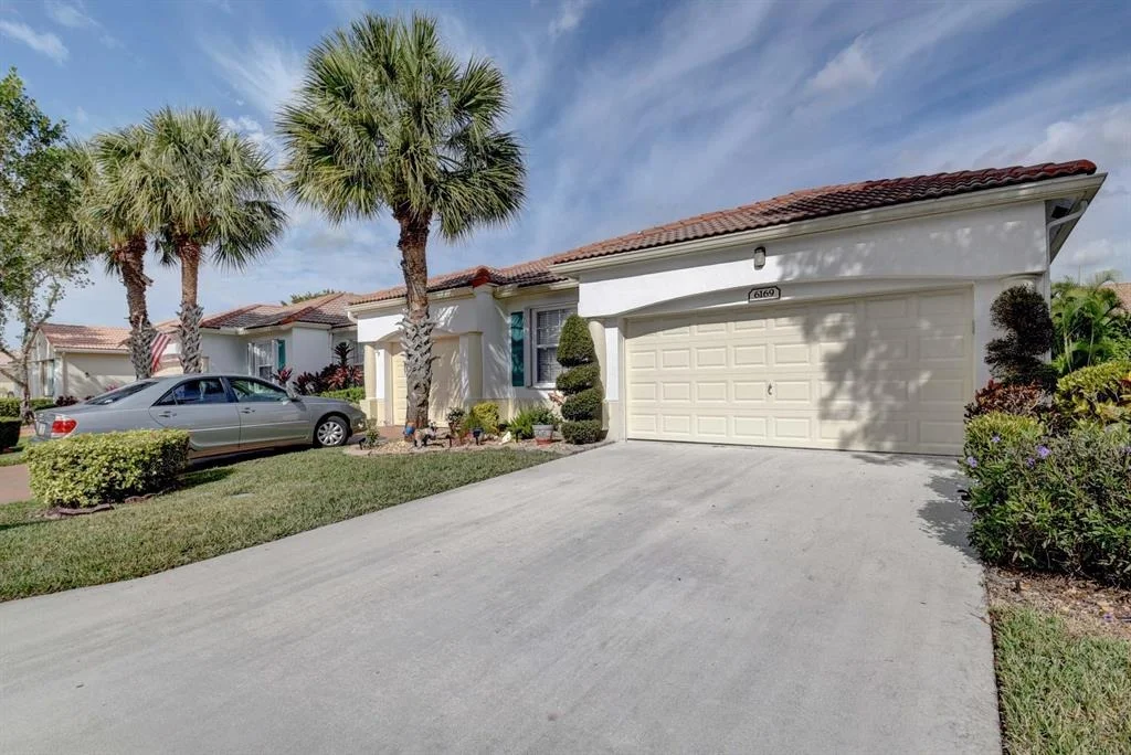 Photo of 6169 Heliconia Road