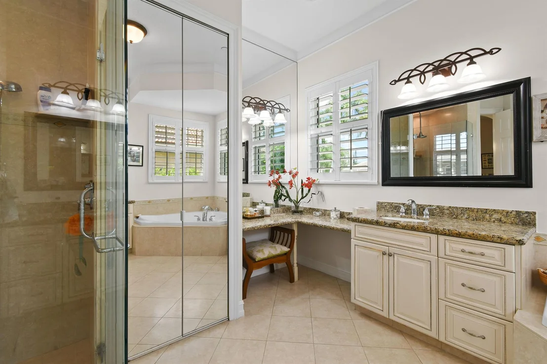 Photo of 7851 SE Double Tree Drive