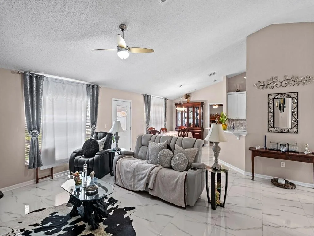 Photo of 761 Rolling Hill Drive