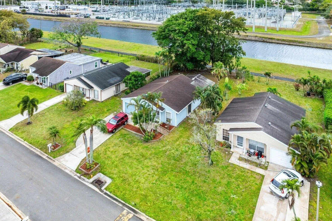 Photo of 9124 Carma Drive
