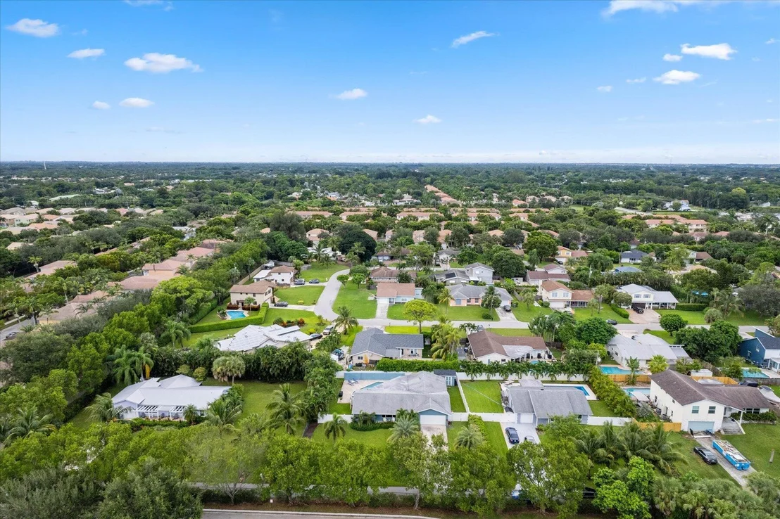 Photo of 4649 Palm Ridge Boulevard