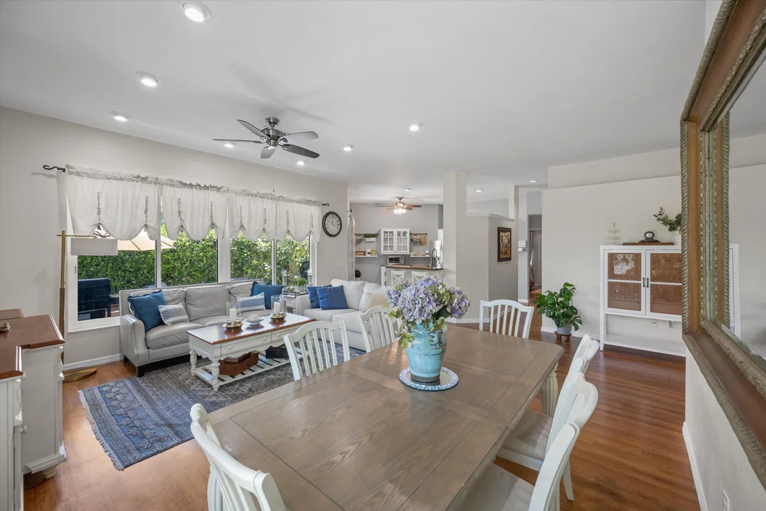 Photo of 1110 Aviary Road
