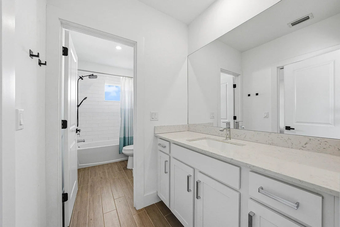 Photo of 4310 Buttonwood Drive