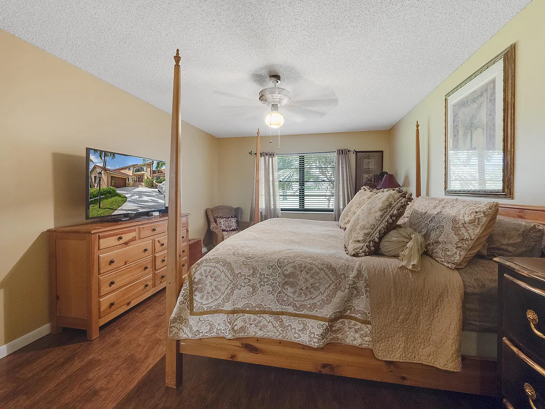 Photo of 8614 Eagle Run Drive