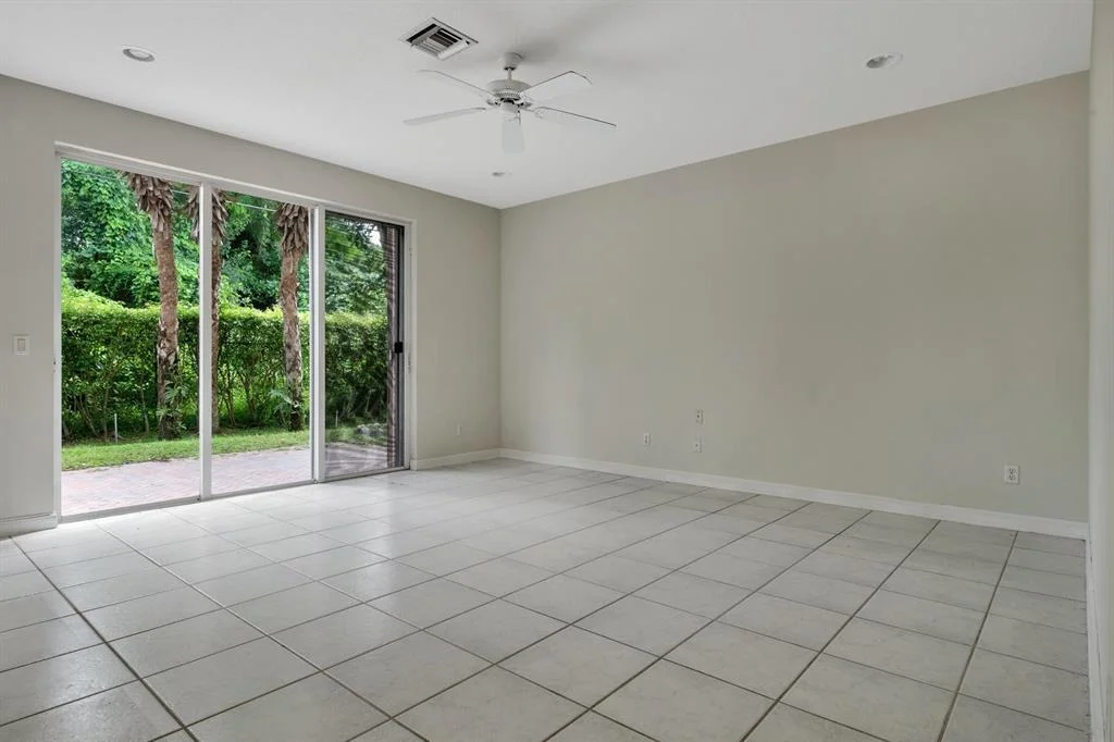 Photo of 4780 S Classical Boulevard