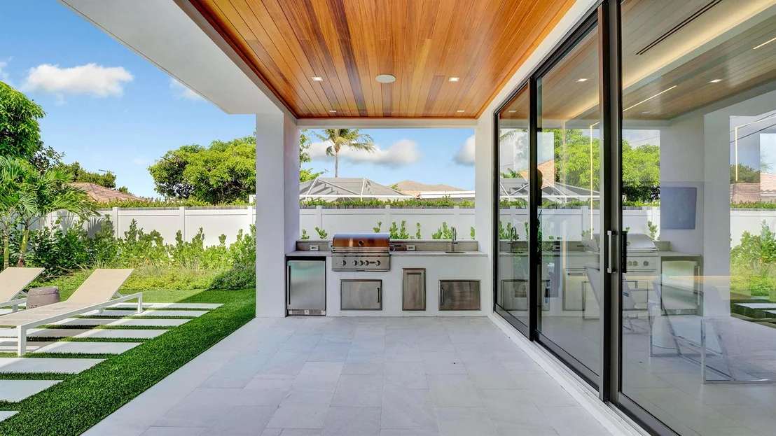Photo of 812 Malaga Drive