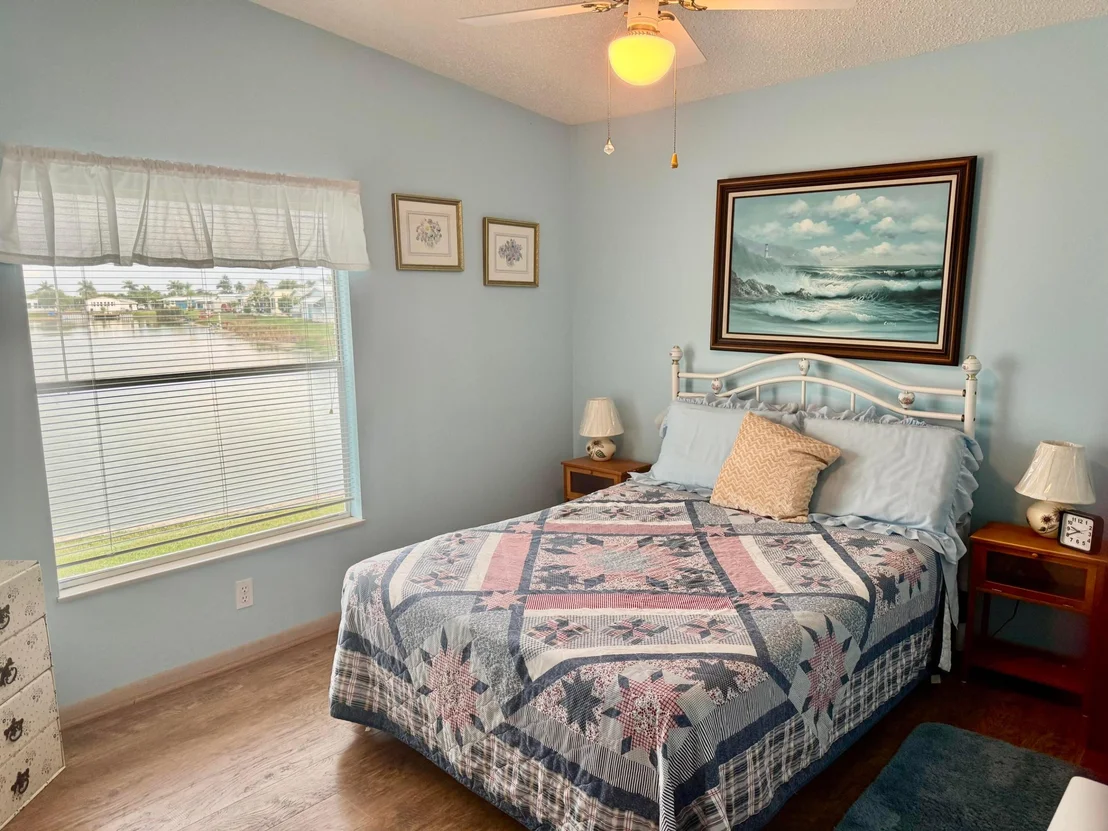 Photo of 1704 SW 35th Circle