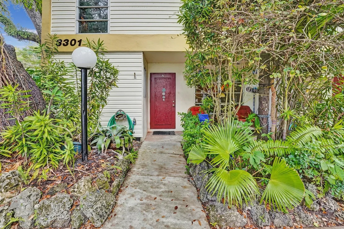 Photo of Unit 12A at 3301 Simms Street