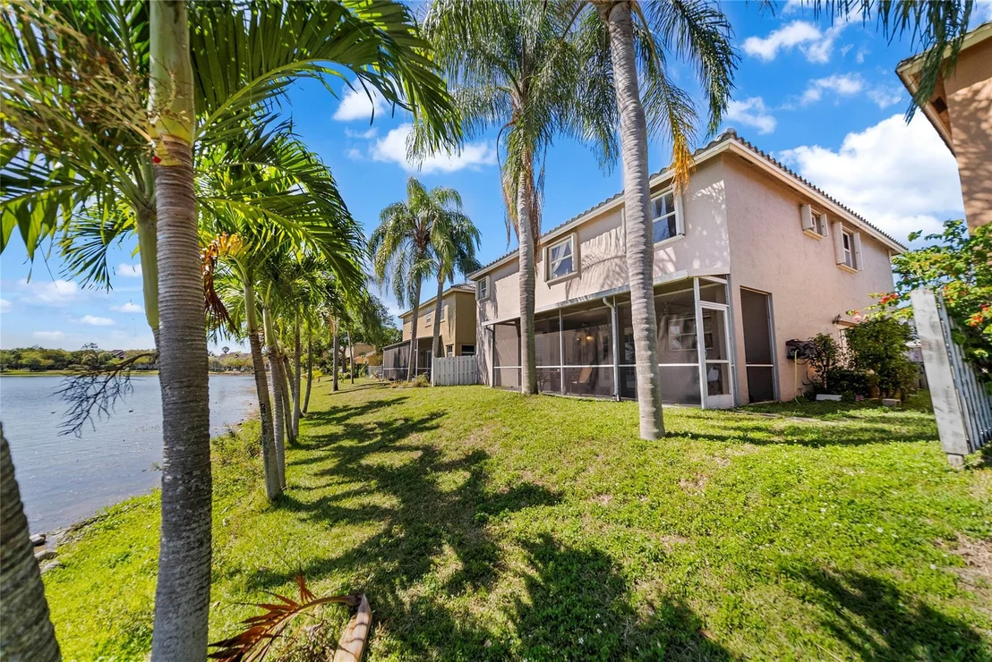 Photo of 5443 NW 43rd Way