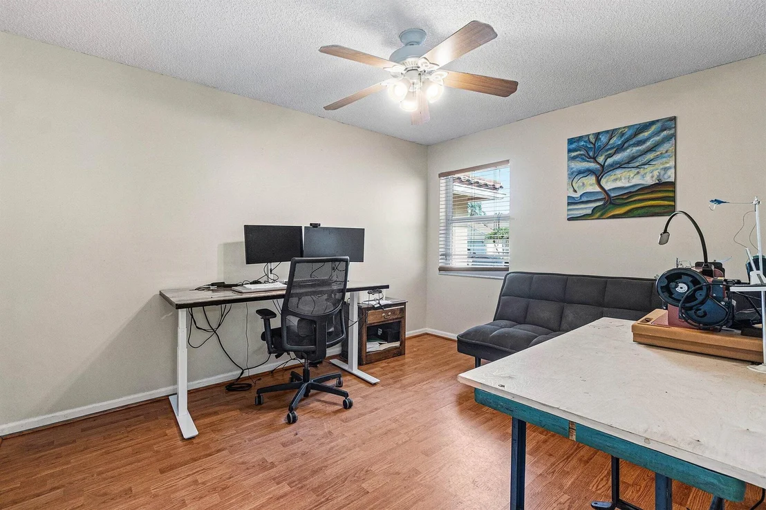 Photo of 5155 Rosen Boulevard