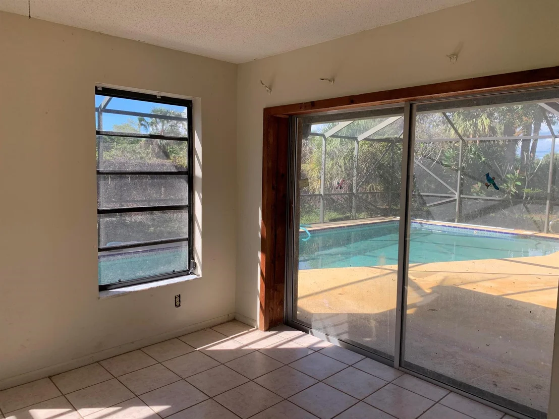 Photo of 1704 Floral Drive