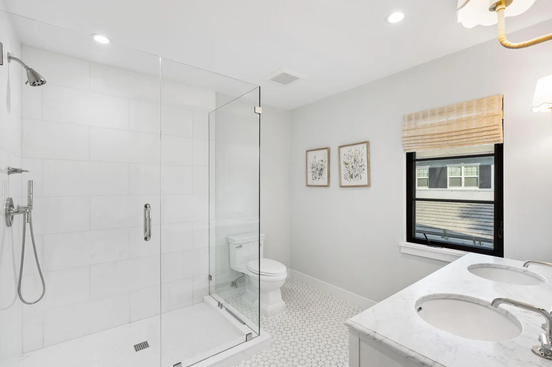Photo of 226 Cove Place