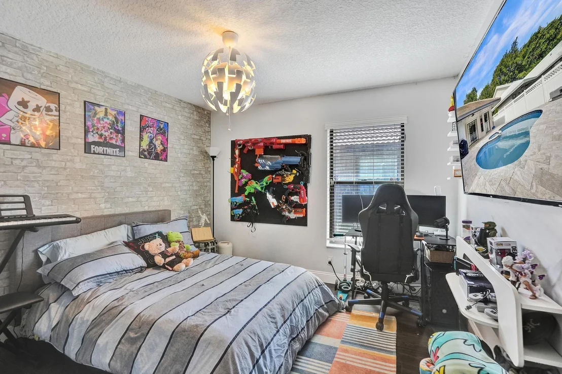 Photo of 3985 NW 73rd Way
