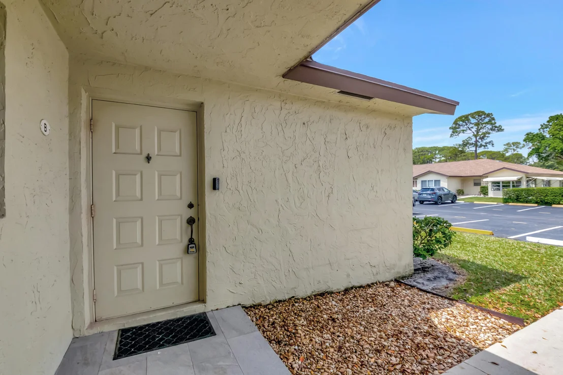 Photo of Unit B at 14010 Nesting Way