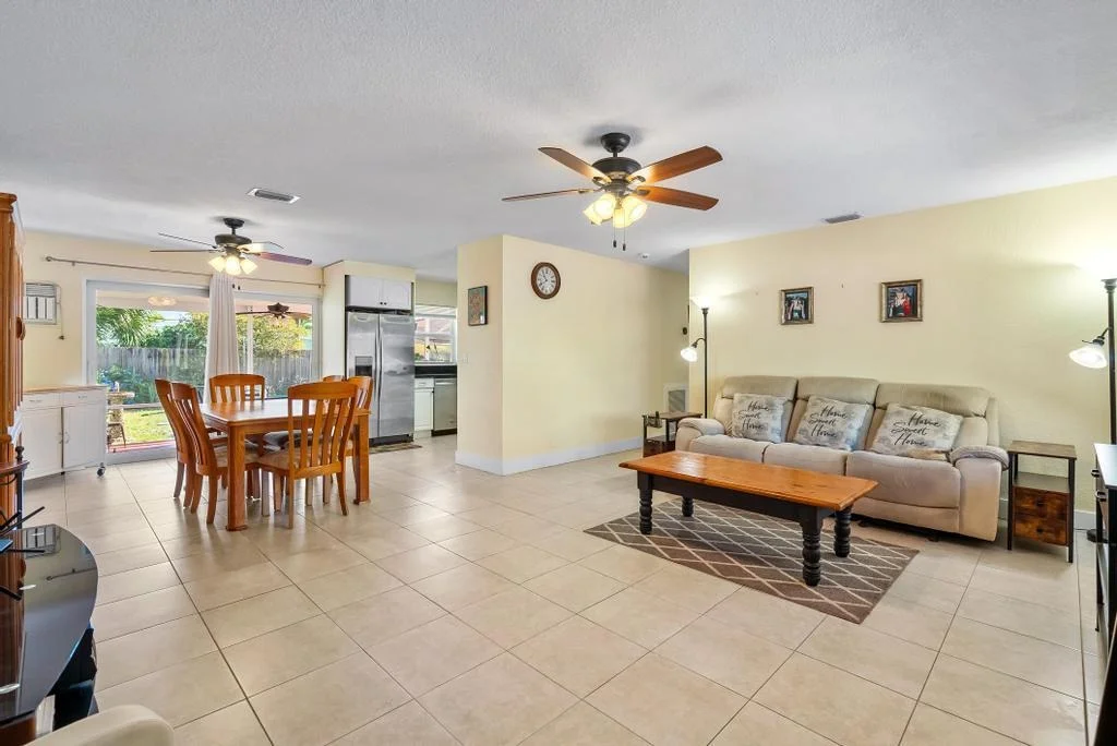 Photo of 16 SE 8th Terrace